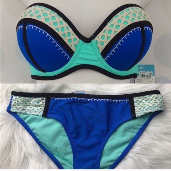 🌟NWT California Waves Croche Bikini - Picture 1 of 6